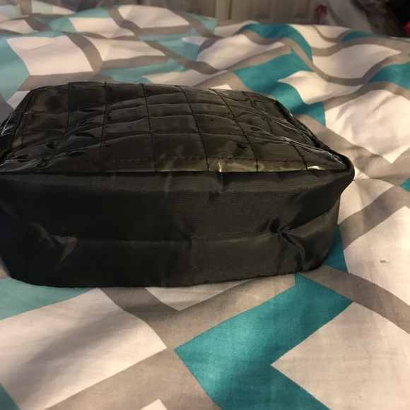 New Lancôme cosmetics bags. Looks like plastic - Picture 8 of 8